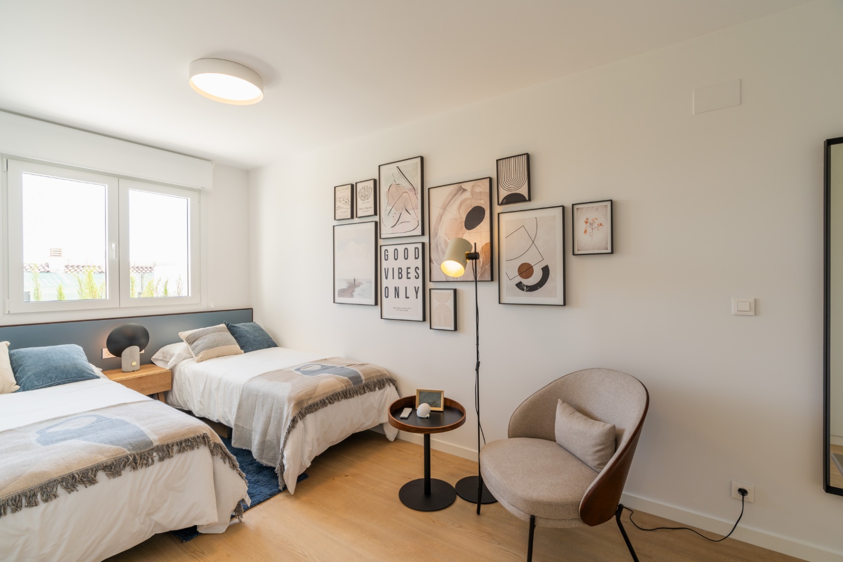 Reihenhaus in La Nucía mit 4 Schlafzimmern und 4 Bädern zu verkaufen.
