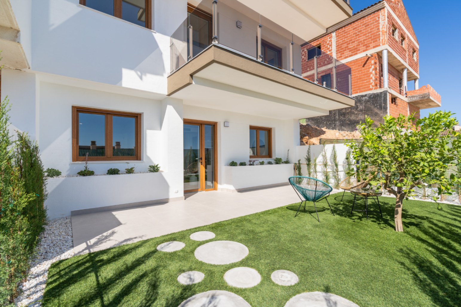Reihenhaus in La Nucía mit 4 Schlafzimmern und 4 Bädern zu verkaufen.