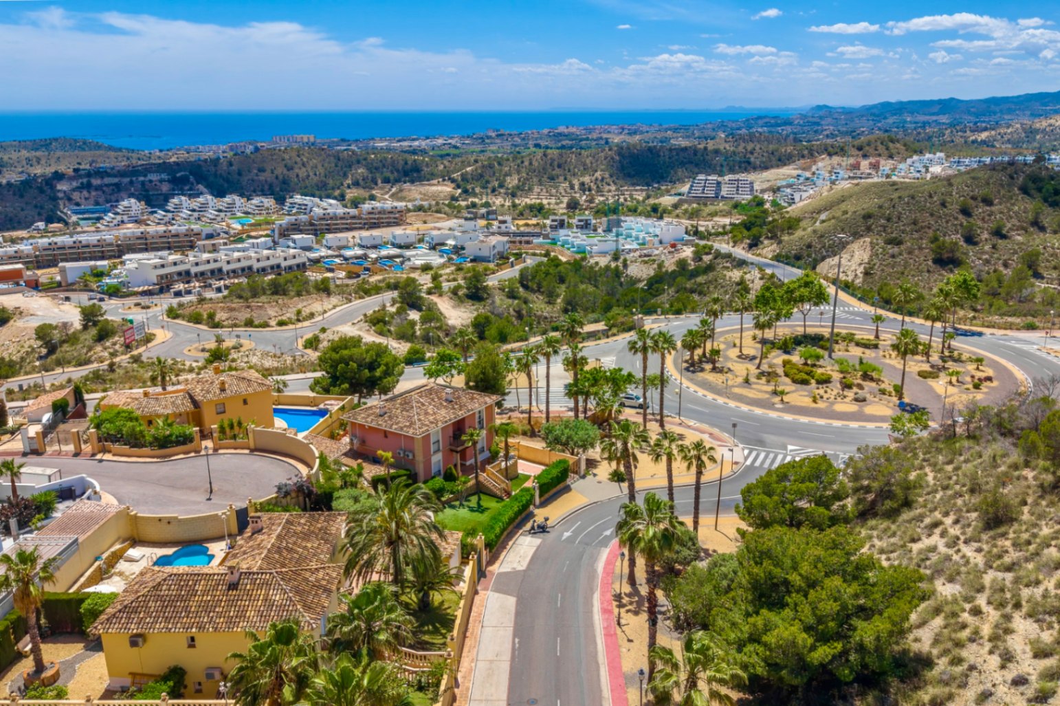 Villa en alquiler de temporada en Finestrat, Golf Bahía