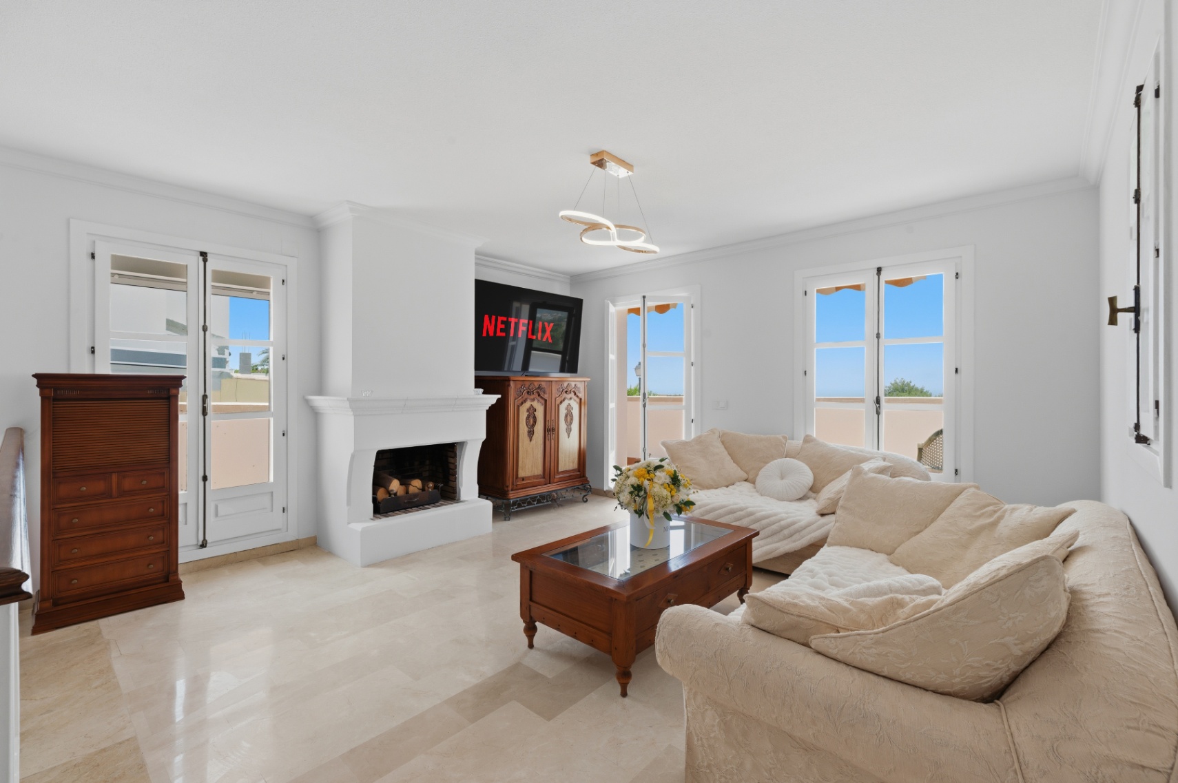 Villa en alquiler de temporada en Finestrat, Golf Bahía