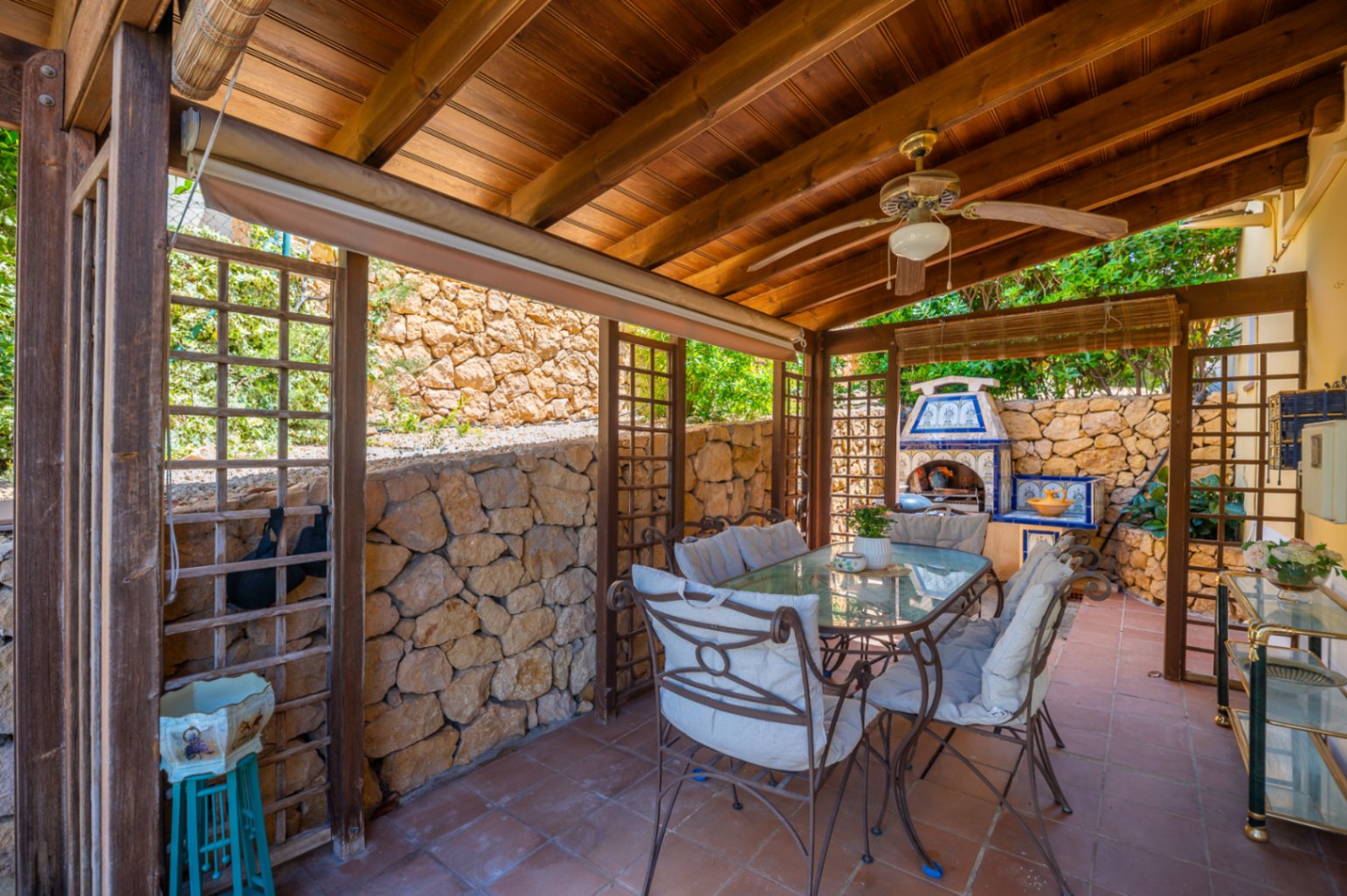 Villa en alquiler de temporada en Finestrat, Golf Bahía