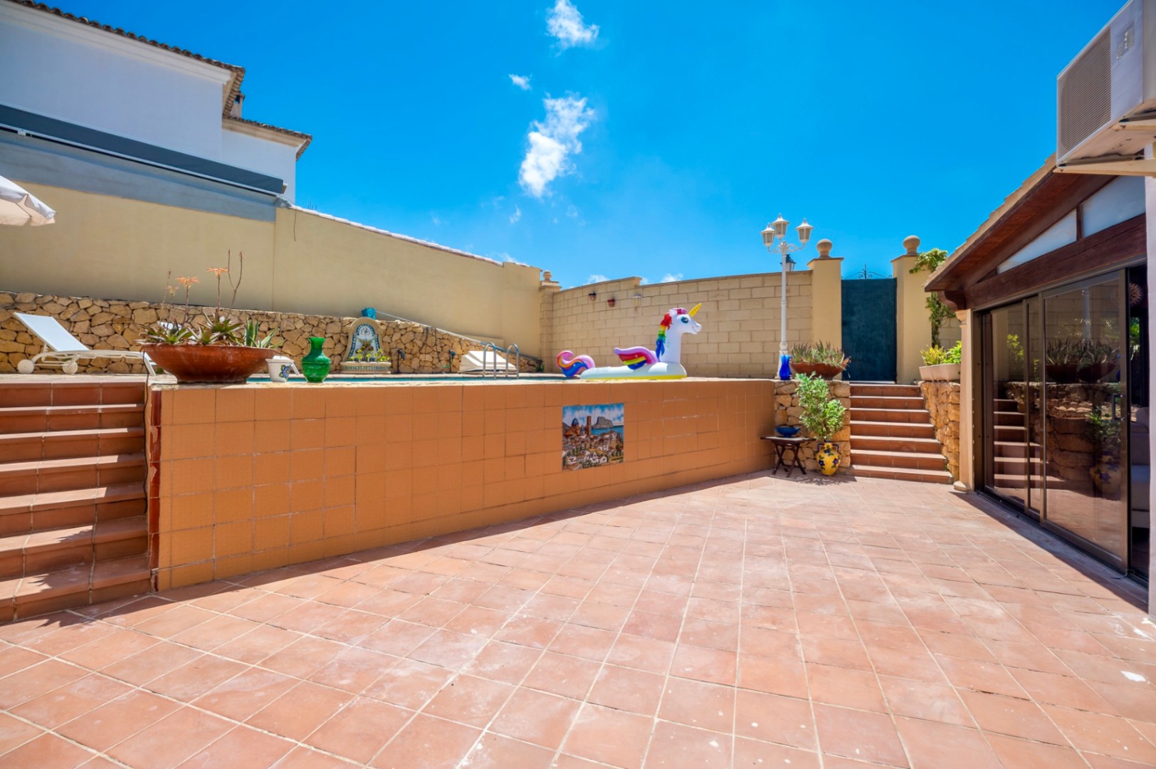 Villa en alquiler de temporada en Finestrat, Golf Bahía